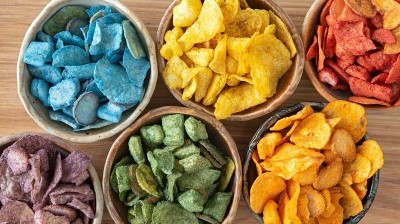 GNT showcases rainbow of natural food-dye possibilities at IFT FIRST 2024
