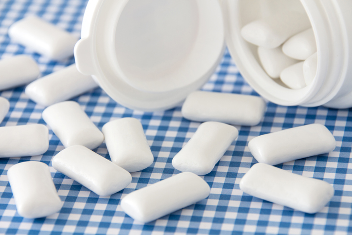 Titanium Dioxide Update 2023 - Center for Research on Ingredient Safety